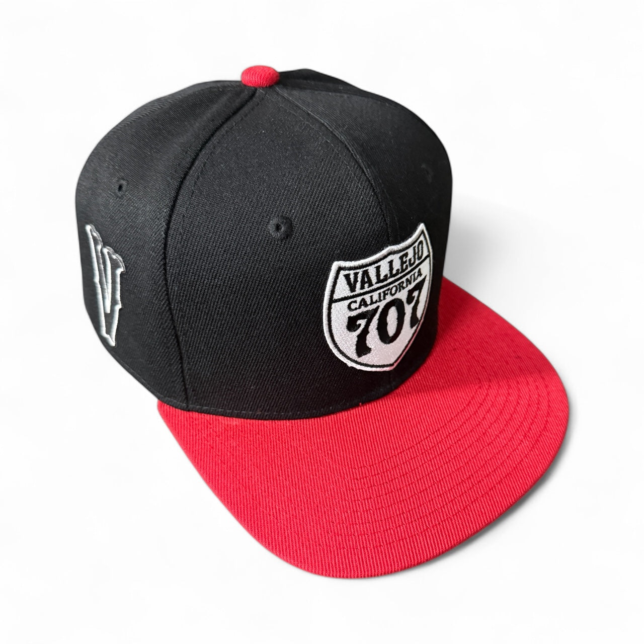 Vallejo Interstate 707 Snap Back Black, Red  & White Baseball Hat