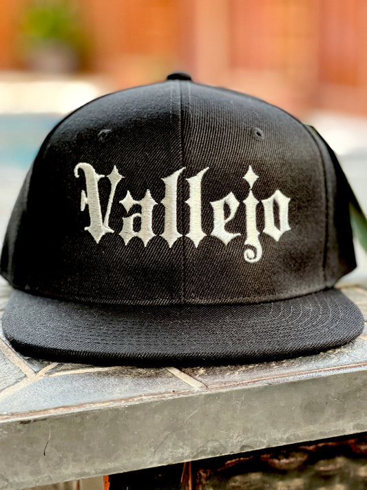 VALLEJO BLACK & GREY SNAPBACK BASEBALL HAT